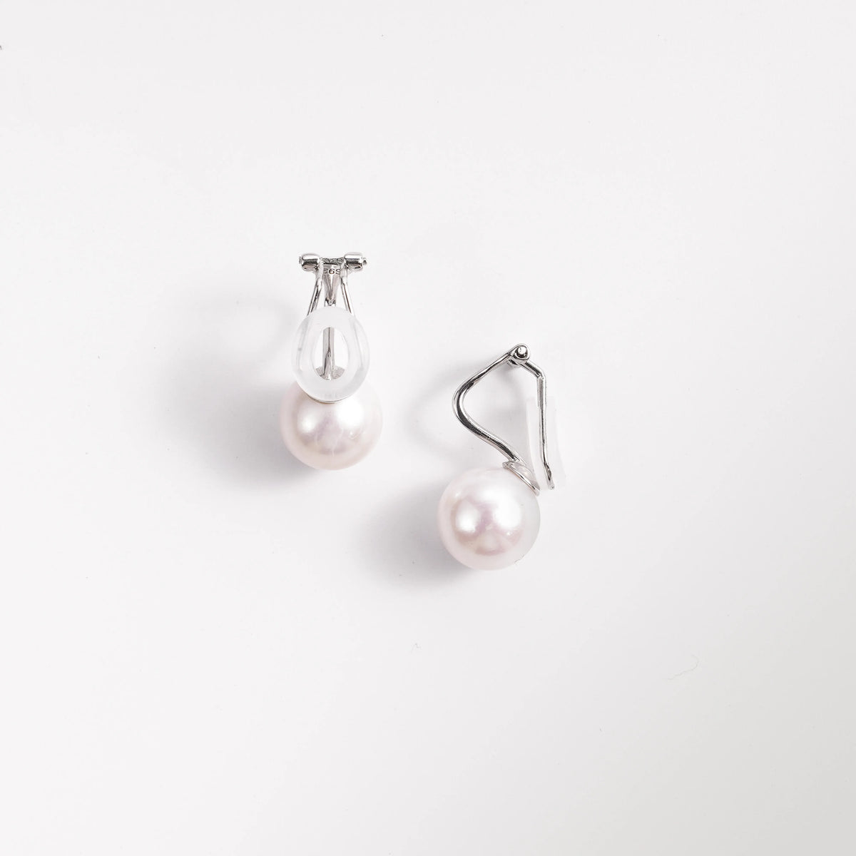 OSM Round Silvery White Earrings 10–11mm – S925 Silver